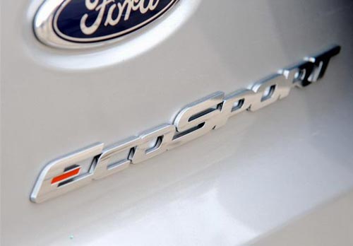 標(biāo)致2008對(duì)比福特翼搏 10萬(wàn)元小型SUV大比拼