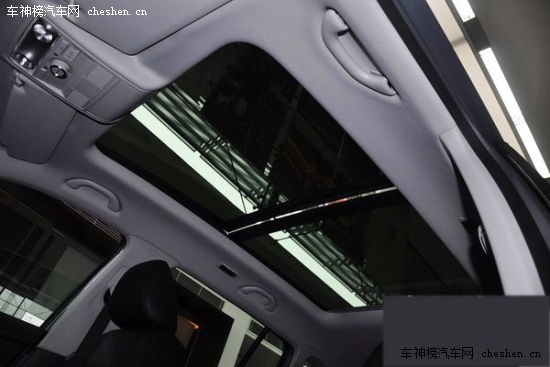 必須有全景天窗!22萬(wàn)內(nèi)配置豐富SUV推薦 全景天窗,22萬(wàn)買(mǎi)車,全景天窗SUV,三菱勁炫,日產(chǎn),新奇駿,二手大眾途觀,鈴木鋒馭,標(biāo)致2008