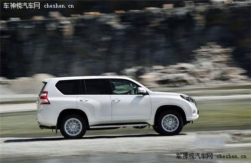 暴雨涉水沒問題 4款卓越性能越野SUV導購 豐田新款普拉多 奔馳GLK 2014款路虎第四代發現 Jeep牧馬人 越野SUV導購