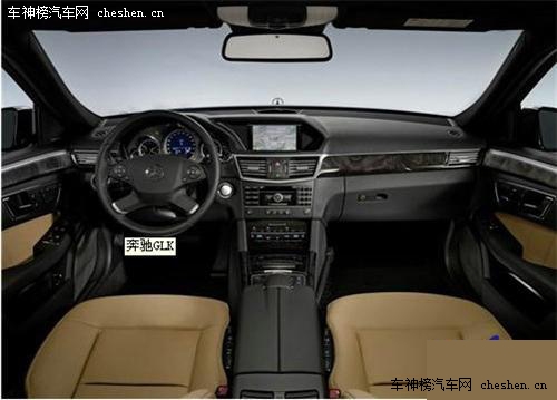 暴雨涉水沒問題 4款卓越性能越野SUV導購 豐田新款普拉多 奔馳GLK 2014款路虎第四代發現 Jeep牧馬人 越野SUV導購