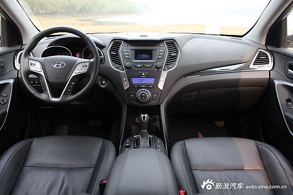 2013款全新勝達2.0T自動四驅TOP 7座