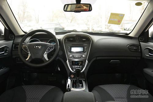 長安 CS75 實(shí)拍 內(nèi)飾 圖片