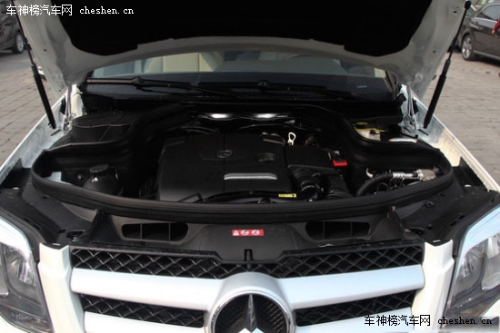 高端大氣上檔次 四款豪華品牌中型SUV推薦 豪華品牌SUV,中型SUV,高上大SUV,北京奔馳,奔馳GLK級,路虎,神行者2,凱迪拉克SRX,一汽-大眾奧迪,奧迪Q5