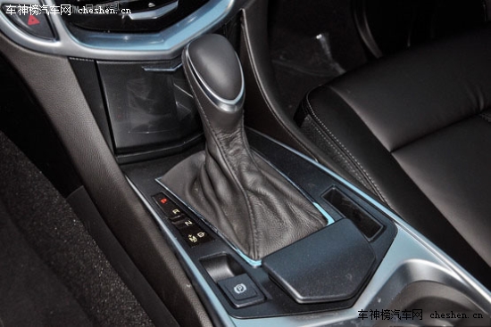 高端大氣上檔次 四款豪華品牌中型SUV推薦 豪華品牌SUV,中型SUV,高上大SUV,北京奔馳,奔馳GLK級,路虎,神行者2,凱迪拉克SRX,一汽-大眾奧迪,奧迪Q5