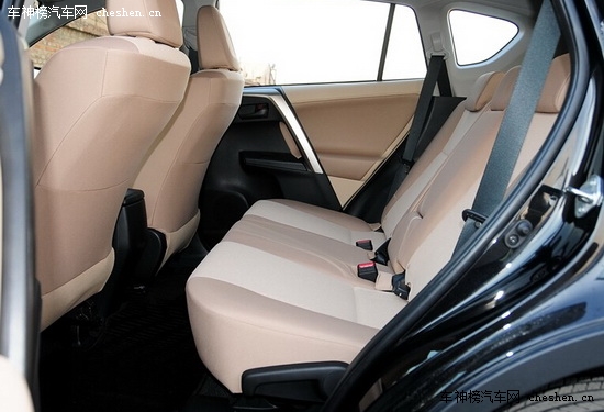 雨季安全出行 5款“好水性”SUV推薦 雨季安全出行,5款“好水性”SUV推薦,廣汽豐田,漢蘭達,一汽豐田RAV4,上海大眾,途觀,東風(fēng)本田CR-V,東風(fēng)日產(chǎn),奇駿