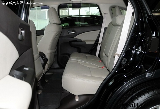 雨季安全出行 5款“好水性”SUV推薦 雨季安全出行,5款“好水性”SUV推薦,廣汽豐田,漢蘭達,一汽豐田RAV4,上海大眾,途觀,東風(fēng)本田CR-V,東風(fēng)日產(chǎn),奇駿