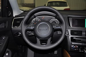 奧迪 Q5 實拍 內飾 圖片