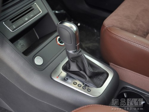 大眾途觀 2013款 2.0T AT四驅旗艦版