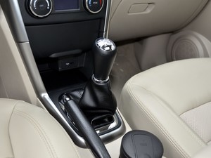 奇瑞汽車 瑞虎3 2014款 1.6L 手動尊尚版