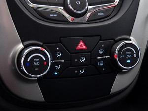 長安汽車 長安CS35 2014款 1.6L 手動豪華型 國IV