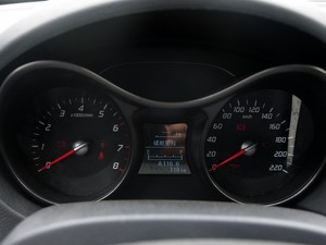 海馬汽車 海馬S5 2014款 1.6L 手動智炫型