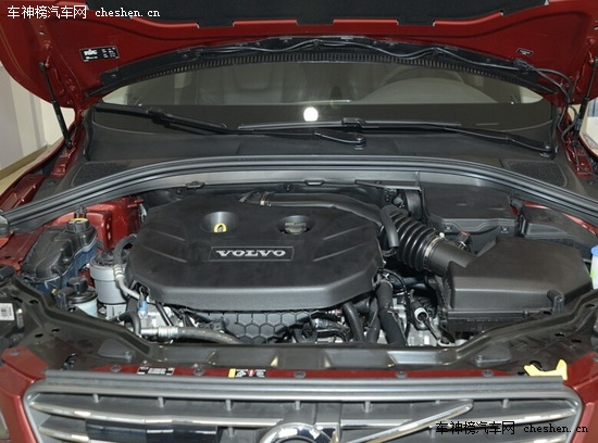 口碑一直不錯 4款入門級豪華SUV車型推薦 入門級豪華SUV推薦,Jeep,自由光,奧迪Q5,沃爾沃XC60,奔馳GLK