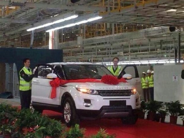 攬勝極光/XC60 40萬級中型SUV國產前瞻