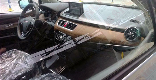 預售6萬起 哈弗全新小型SUV H1實拍曝光