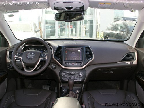 美/德系SUV對比 Jeep自由光對比奧迪Q5